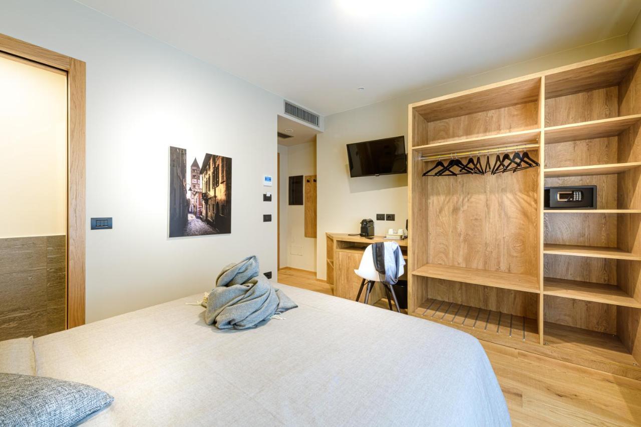 Sanmartino Suite Тирано Экстерьер фото