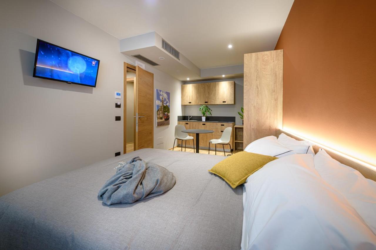 Sanmartino Suite Тирано Экстерьер фото